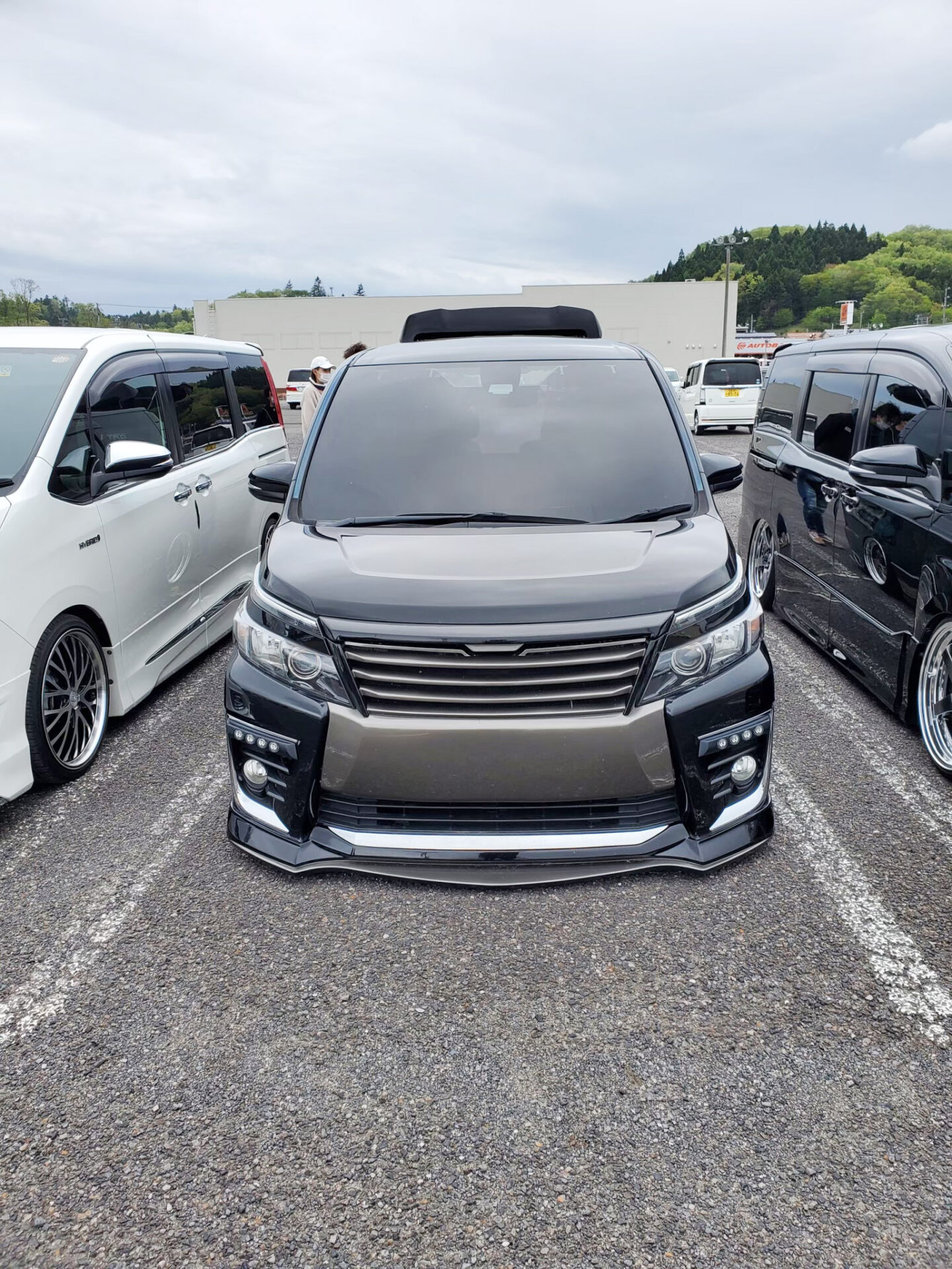 ヴォクシー　ZS